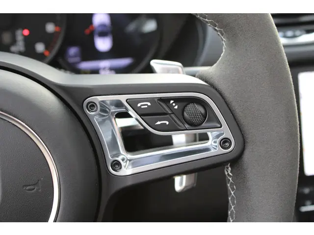 Porsche 718 Spyder 4.0 2023 Benzine 28