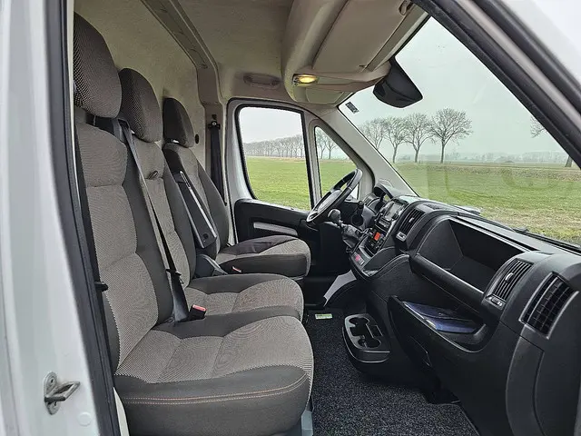 Peugeot Boxer 335 2021 Diesel 7