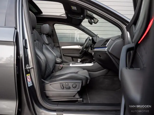 Audi Q5 55 TFSI e quattro S-Line 2022 Hybride Benzine 21