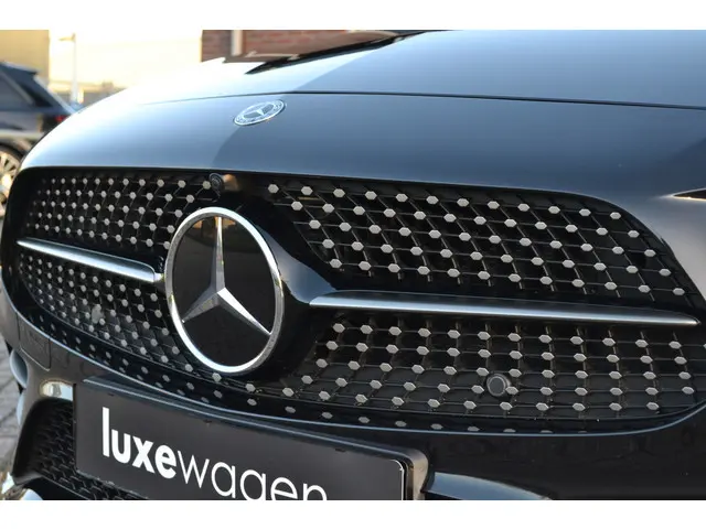 Mercedes-Benz CLS 450 4M Ed.1 AMG 2019 Benzine 87