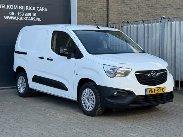Opel Combo 1.5D L1H1 102PK Euro 6 Edition 2022 Diesel 19