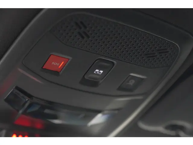 Peugeot e-2008 EV GT 50 kWh 2025 Elektrisch 57