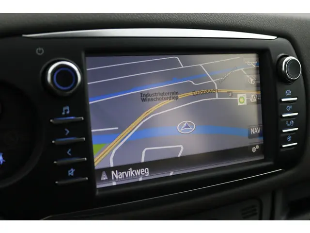 Toyota Yaris 1.5 Hybrid Aspiration 2017 Hybride Benzine 27