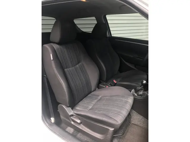 Suzuki Swift 1.2 Comfort EASSS 2016 Benzine 11