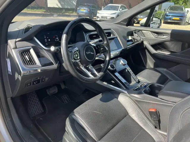 Jaguar I-PACE EV320 SE 90 kWh 2020 Elektrisch 6