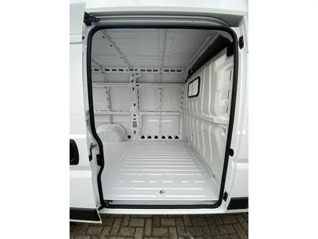 Fiat Ducato 35 2.2D 180pk Automaat L2H2 2024 Diesel 14