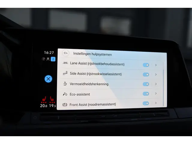 Volkswagen Golf 1.5 eTSI Style 2022 Benzine 43