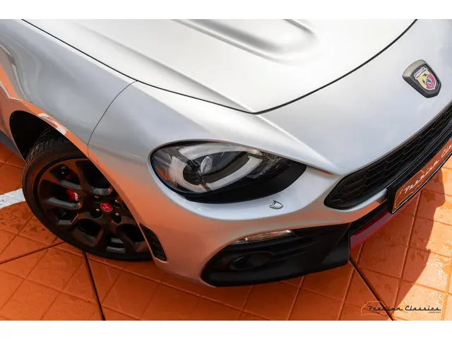 Fiat 124 Spider 1.4 MultiAir Turbo Abarth 2018 Benzine 16