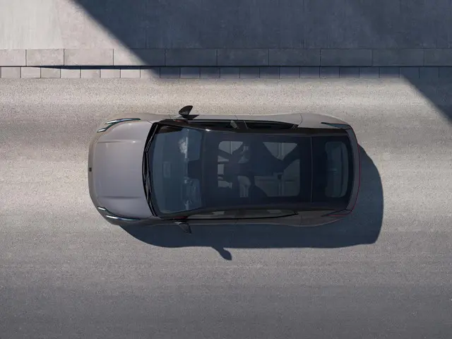 Lynk & Co 02 More 2025 Elektrisch 9