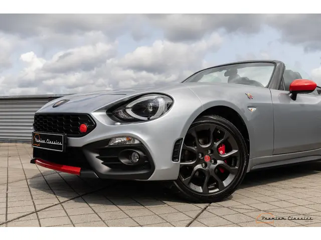 Fiat 124 Spider 1.4 MultiAir Turbo Abarth 2018 Benzine 14