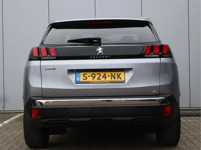 Peugeot 3008 1.2 PureTech Allure 2019 Benzine 7