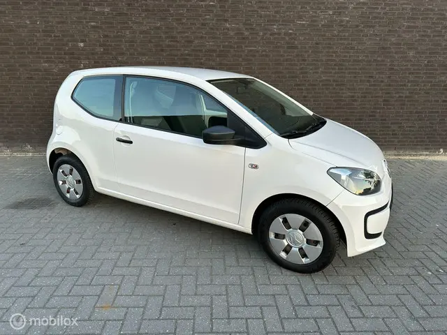 Volkswagen up! 1.0|Airco|Nieuwe Apk|Netjes| 2013 Benzine 2