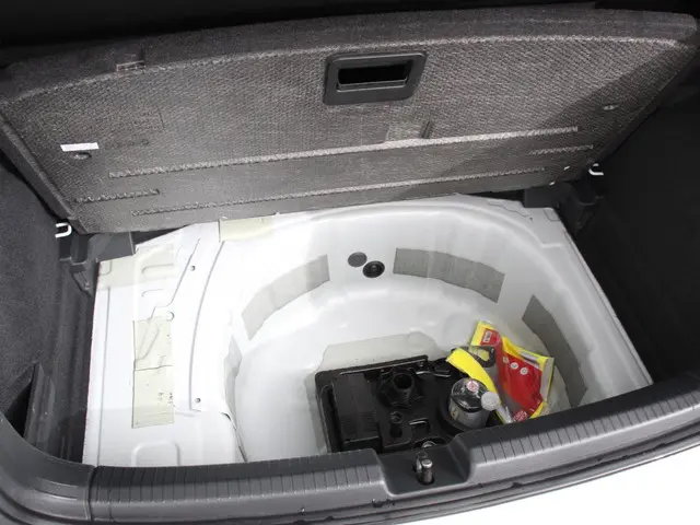 Volkswagen Polo 1.0 TSI R-Line DSG 2023 Benzine 37