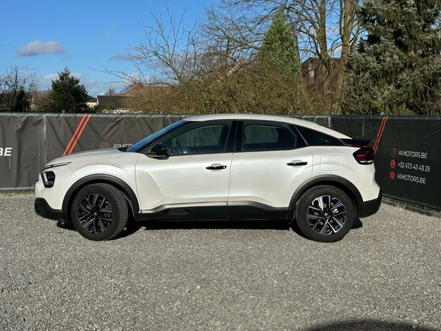 Citroën C4 1.2 PureTech Shine S 2023 Benzine 4