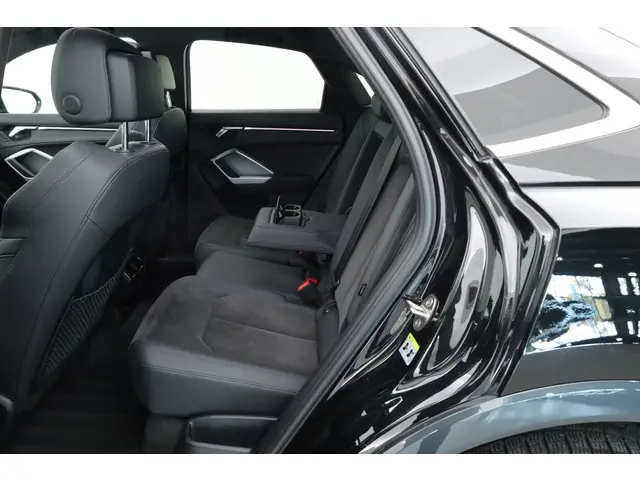 Audi Q3 Sportback 35 TFSI S Line 2020 Benzine 21