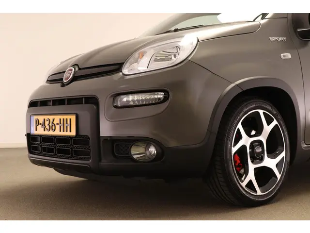 Fiat Panda 1.0 Hybrid Sport 2022 Benzine 6