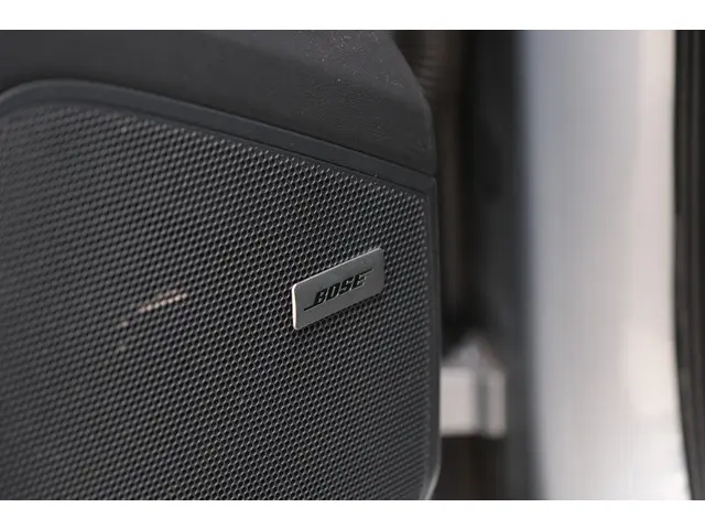 Porsche Cayenne 3.0 E-Hybrid 2023 Hybride Benzine 23