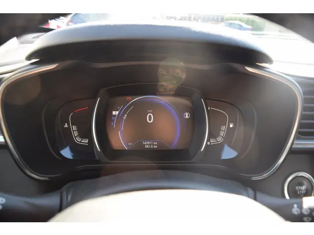 Renault Kadjar 1.2 TCe Bose 2017 Benzine 14