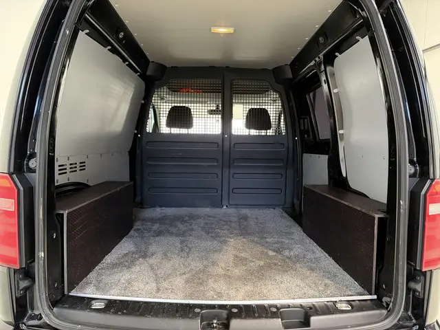 Volkswagen Caddy 1.4 TSI 125pk DSG 2018 Benzine 12