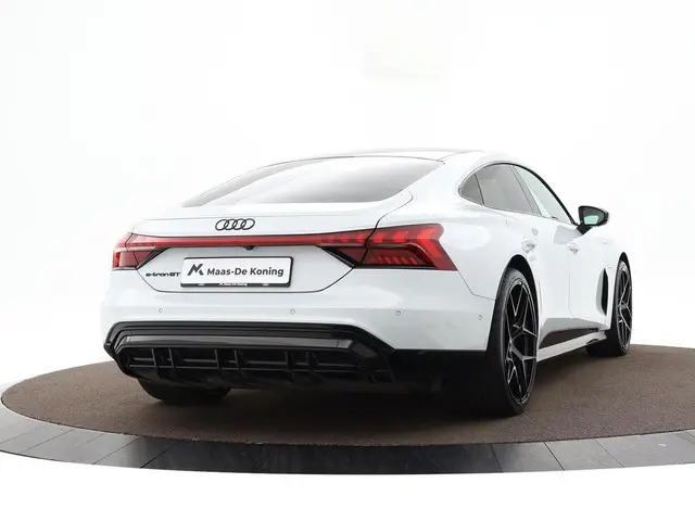 Audi e-tron GT 476pk Competition 93 kWh 2022 Elektrisch 5
