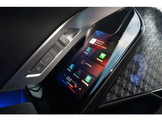 BMW 7 Serie 750e xDrive 2025 Hybride Benzine 11