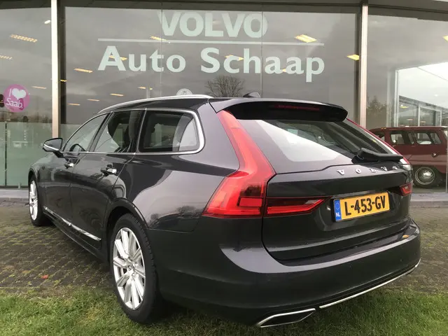 Volvo V90 2.0 T4 Inscription Automaat 2021 Benzine 3