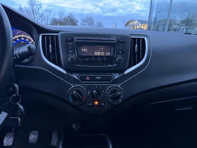 Suzuki Baleno 1.2 Exclusive 2016 Benzine 17