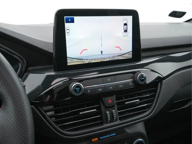 Ford Kuga 2.5 PHEV ST-Line X 2020 Hybride Benzine 17