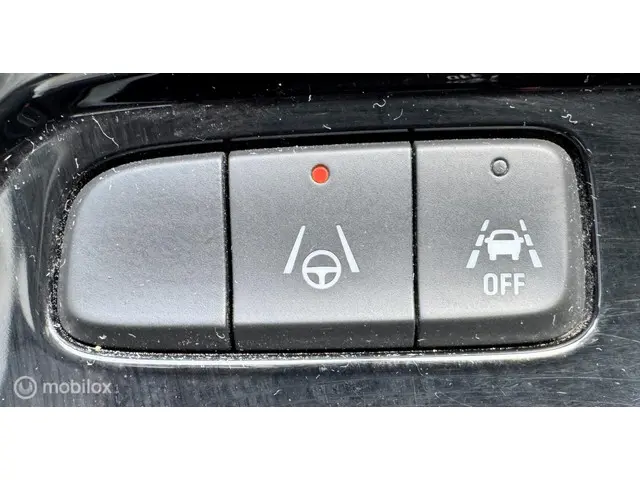 Opel Grandland 1.2 Turbo Hybrid Ultimate 2024 Benzine 37
