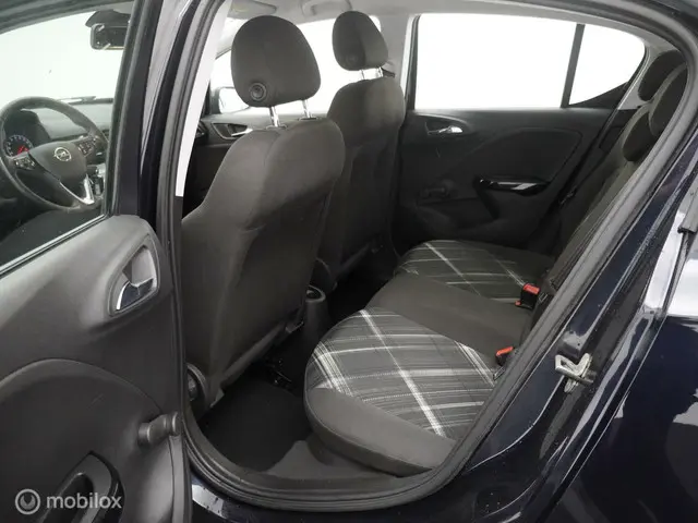 Opel Corsa 1.4 Online Edition 2018 Benzine 10