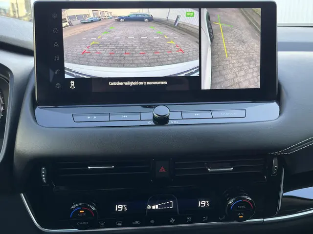 Nissan QASHQAI 1.3 MHEV Xtronic N-Connecta 2024 Benzine 54