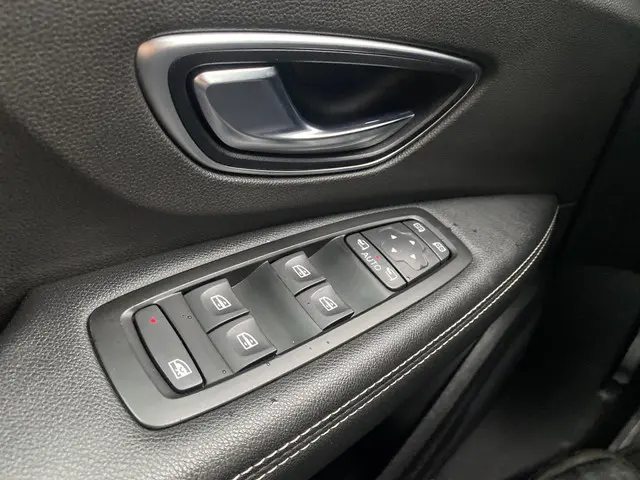 Renault Scénic 1.3 TCe Limited 2019 Benzine 14