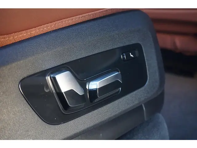 BMW X7 xDrive40i 2025 Benzine 15