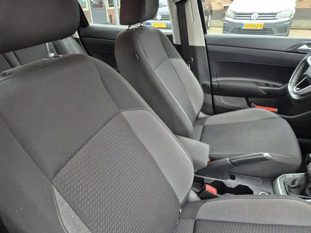 Volkswagen Polo 1.0 TSI Life 2022 Benzine 13