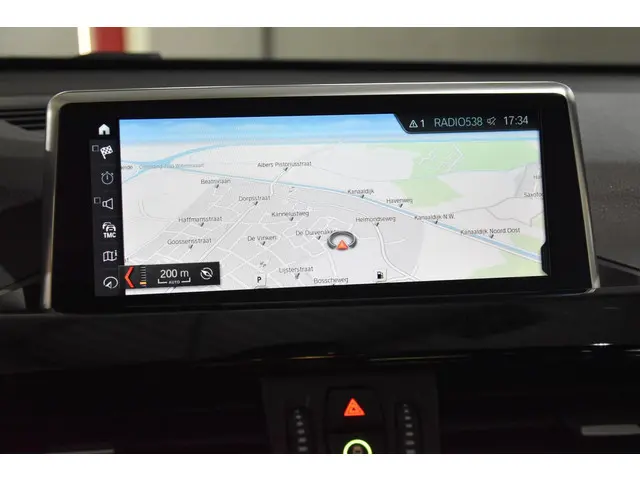 BMW X1 sDrive20i High Executive 2020 Benzine 25