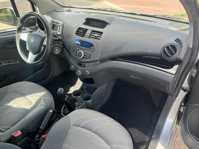 Chevrolet Spark 1.0 16V LT+ Bi-Fuel 2012 LPG/Gas 7
