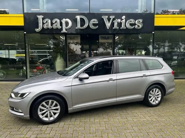 Volkswagen Passat Variant 1.5 TSI Comfortline 2019 Benzine 2