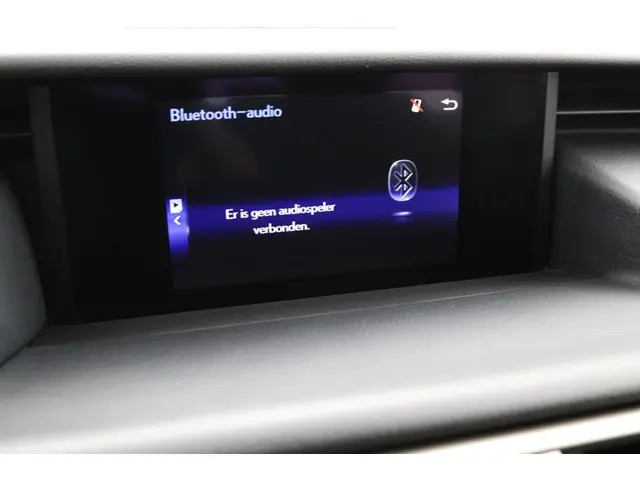 Lexus IS 300h Hybrid Business Line 2017 Hybride Benzine 45
