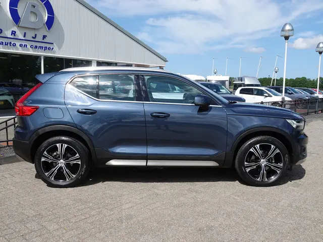 Volvo XC40 1.5 T3 164PK Inscription AUTOM. 2020 Benzine 2