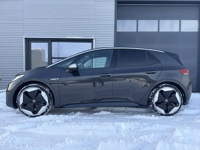 Volkswagen ID.3 First Max 58 kWh 2020 Elektrisch 4