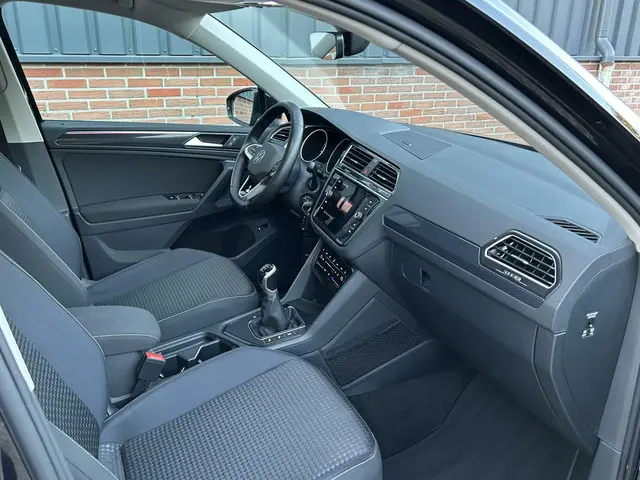 Volkswagen Tiguan 1.5 TSI Life Business 2021 Benzine 9