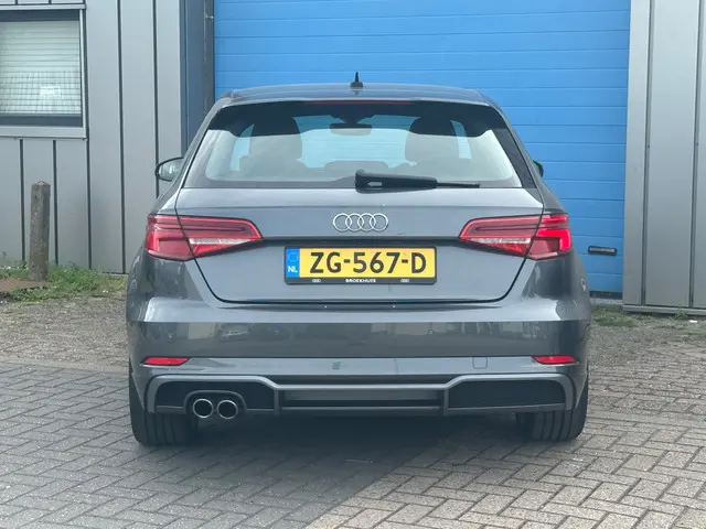 Audi A3 Sportback 35 TFSI S-LINE STOELVERW/ 2019 Benzine 24