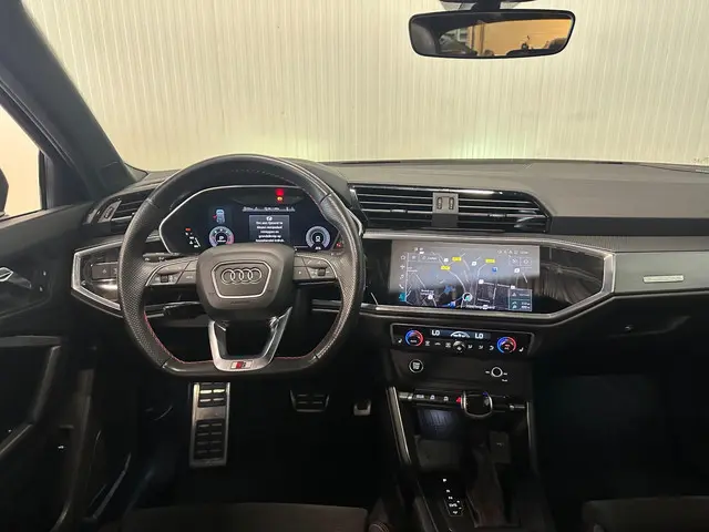 Audi Q3 3