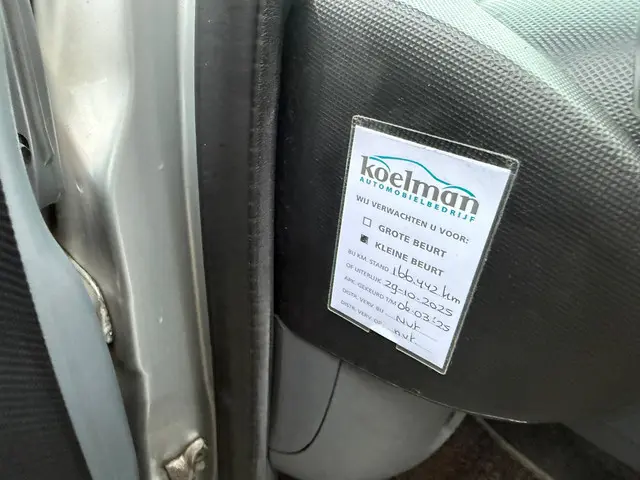 Toyota Aygo 1.0-12V Comfort Navigator 2012 Benzine 11