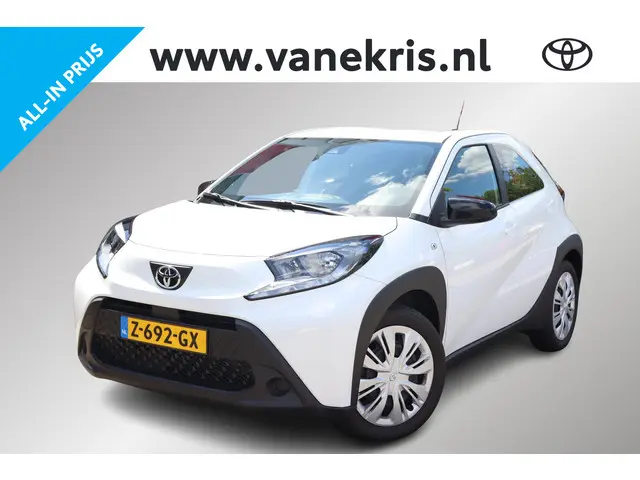 Toyota Aygo X 1.0 VVT-i MT Play 2024 Benzine