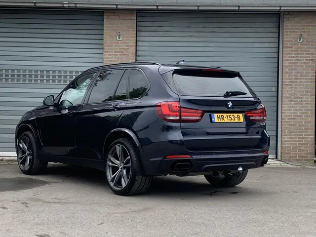 BMW X5 xDrive40e High Executive 2015 Hybride Benzine 7
