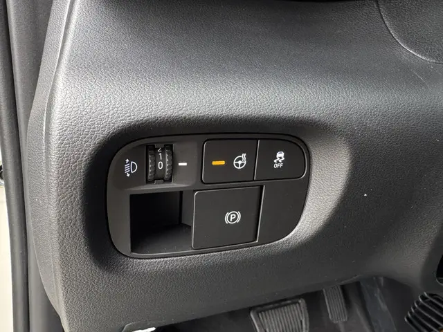 Hyundai Inster Evolve 49 kWh 2026 Elektrisch 19