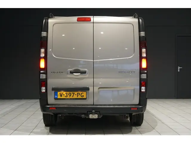 Renault Trafic 1.6 dCi T29 L2H1 Comfort 2018 Diesel 6