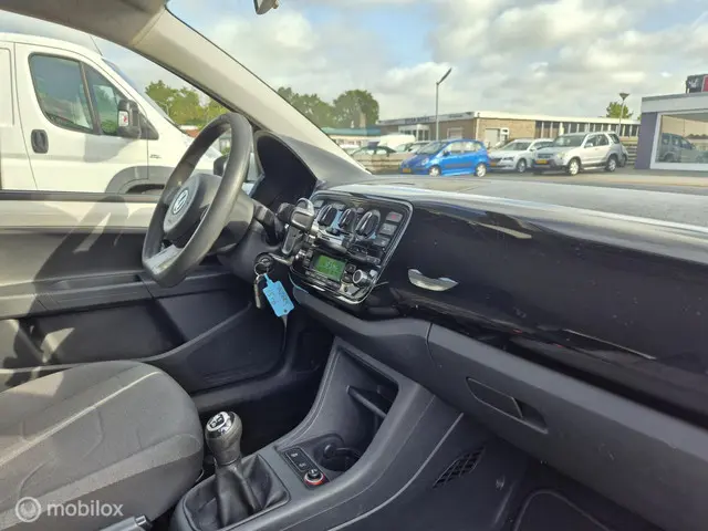 Volkswagen up! 1.0 move up! BlueMotion 2014 Benzine 14