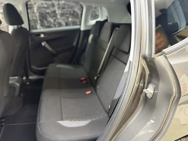 Peugeot 2008 1.2 PureTech Blue Lion 2019 Benzine 11